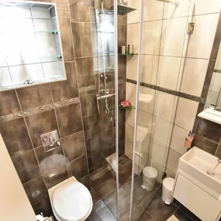 Loren Appartement *