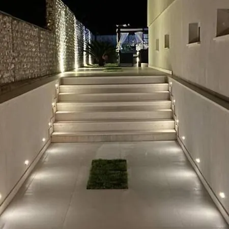 Loren Apartamento Kaštela