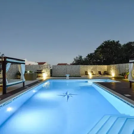 Apartamento Loren Kaštela