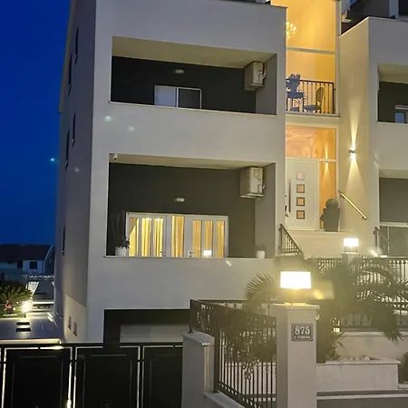 Appartement Loren Kaštela