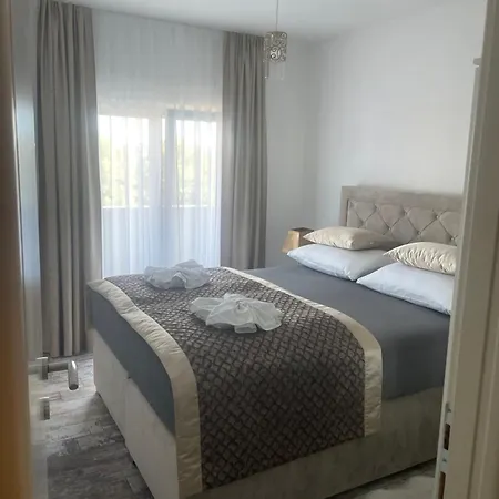 Loren Apartamento *